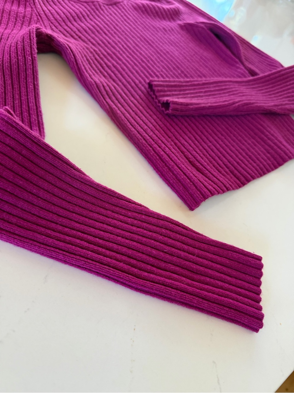 Express Ribbed Long Sleeve Sweater - Picture 3 of 4